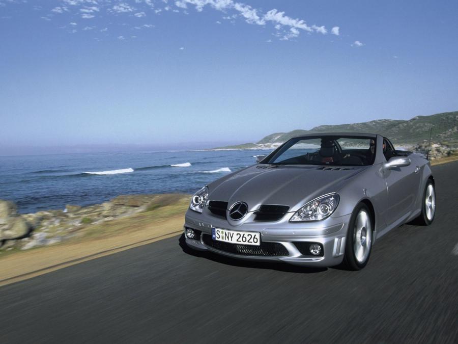  Mercedes-Benz SLK350 2005 года  (фото 17 из 103)